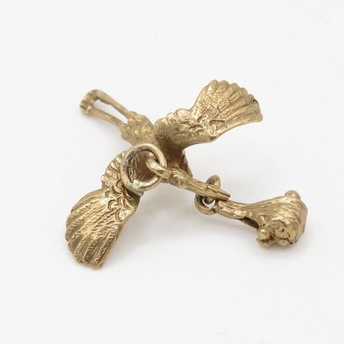 220 - HM 9ct Gold Stork with Baby Charm - 2.59g