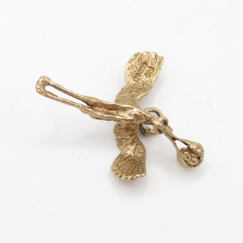 220 - HM 9ct Gold Stork with Baby Charm - 2.59g