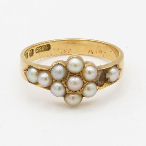 115 - 18ct gold antique seed pearl cluster ring (as seen) (3.3g) Size  M