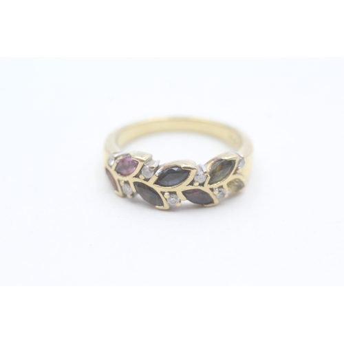 107 - 9ct gold vari-hue sapphire & diamond dress ring (4.8g) Size  Q