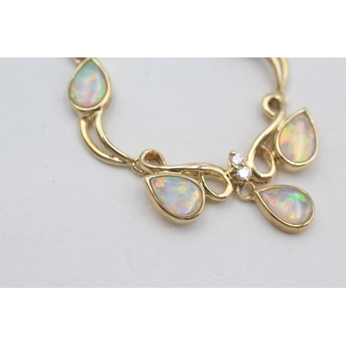 2 - 18ct gold opal & diamond necklace (8.3g)