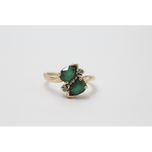 41 - 14ct gold pear cut green & white gemstone dress ring (3.1g) Size  M