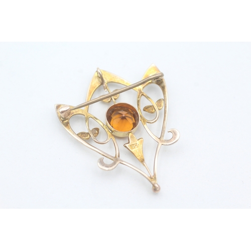 62 - 9ct gold antique citrine & seed pearl brooch (4.1g)