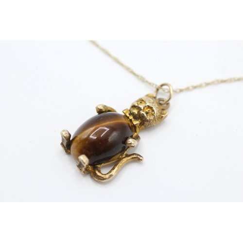 70 - 9ct gold vintage tigers eye kitten pendant necklace (5.3g)