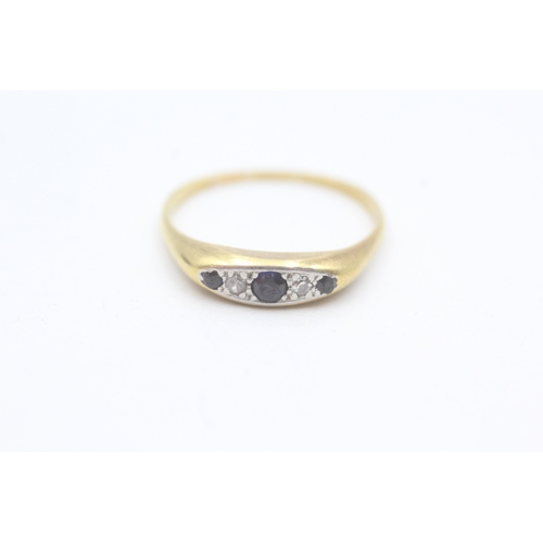 77 - 18ct gold vintage sapphire and diamond five stone dress ring (2.8g) AS SEEN - MISSHAPEN Size  P