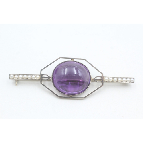 81 - 9ct white gold amethyst and seed pearl brooch (10.1g)