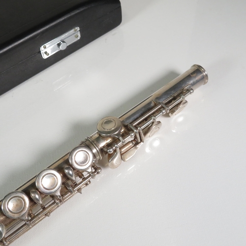 448 - Yamaha solid silver flute YFL42 made in Japan boxed