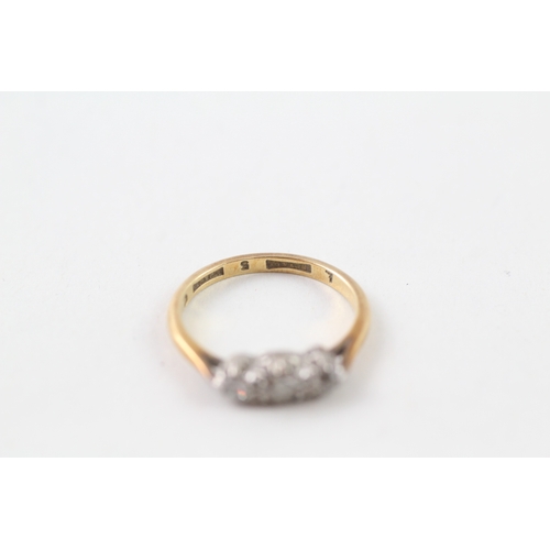 111 - 18ct gold platinum mounted diamond trilogy ring (2.9g) Size M 1/2