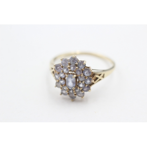 15 - 9ct gold tanzanite dress ring (2.4g) Size U