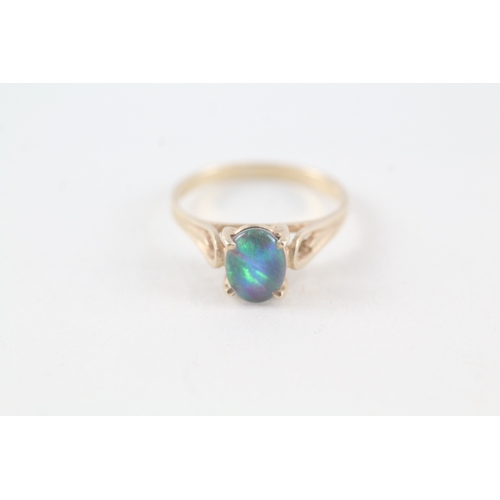 18 - 9ct gold opal triplet ring (1.9g) Size N