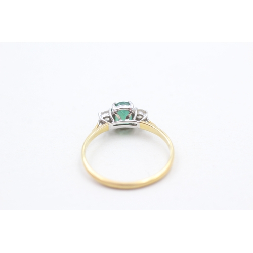 2 - 18ct gold emerald & diamond trilogy ring (2.1g)Size O 1/2