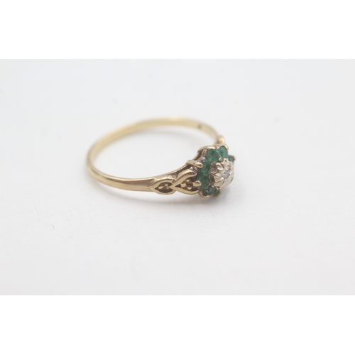 25 - 9ct gold emerald and diamond ring (1.5g) Size N