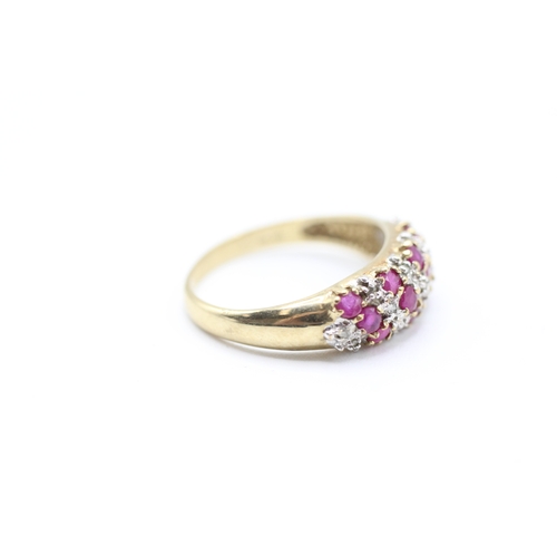 32 - 9ct gold ruby and diamond ring (2.4g) Size M