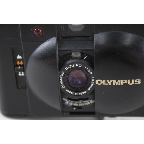 347 - Olympus XA 2 Compact Film Camera Working w/ D. Zuiko 35mm F/3.5 Lens