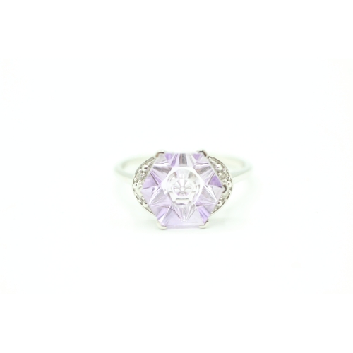 60 - 9ct gold amethyst and diamond ring (2.3g) Size L 1/2