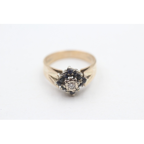 75 - 9ct gold diamond and sapphire flower cluster ring (3.5g) Size K 1/2