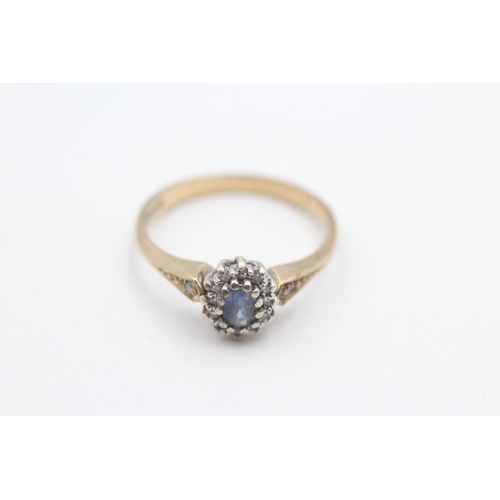 89 - 9ct gold sapphire and diamond halo set ring (2.2g) Size N