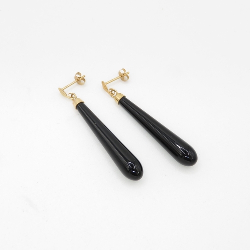 108 - 9ct gold black onyx drop earrings (3g)