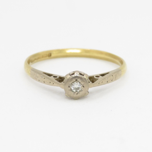 115 - 18ct gold and diamond solitaire ring (2.1g) Size  P