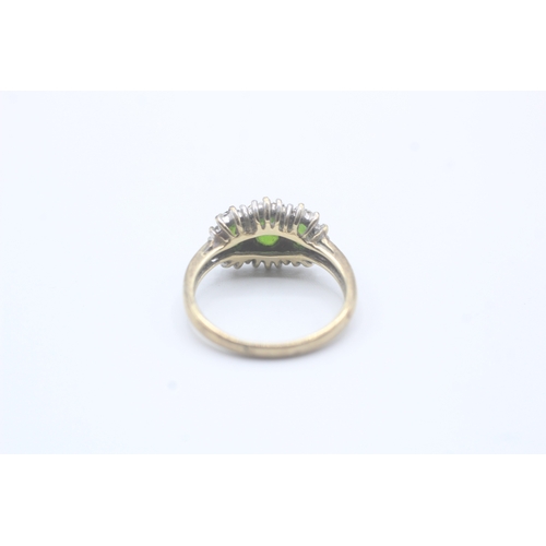 110 - 9ct gold diamond and diopside ring (1.9g) Size  J