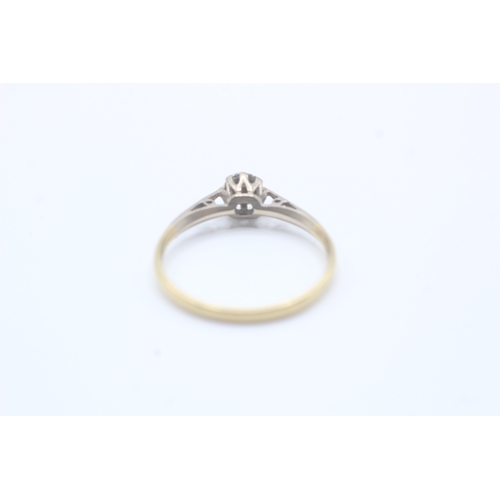 115 - 18ct gold and diamond solitaire ring (2.1g) Size  P