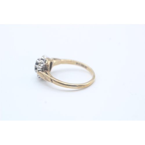 138 - 9ct gold sapphire and diamond halo set ring (2.8g) Size  M