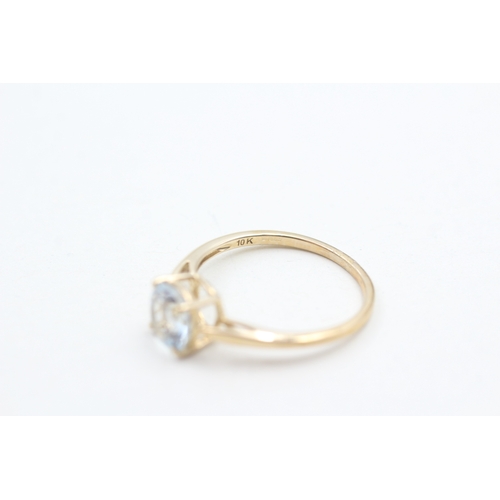 22 - 9ct gold aquamarine solitaire ring (1.7g) Size  O