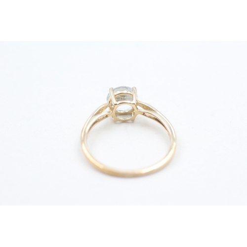 22 - 9ct gold aquamarine solitaire ring (1.7g) Size  O