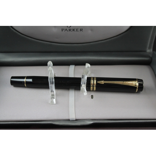 492 - Parker Duofold Special Black Lacquer Fountain Pen w/ 18ct Gold Nib WRITING Boxed