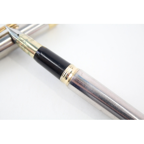 498 - Vintage Sheaffer Snorkel Steel Cased Fountain Pen w/ 18ct Gold Nib WRITING