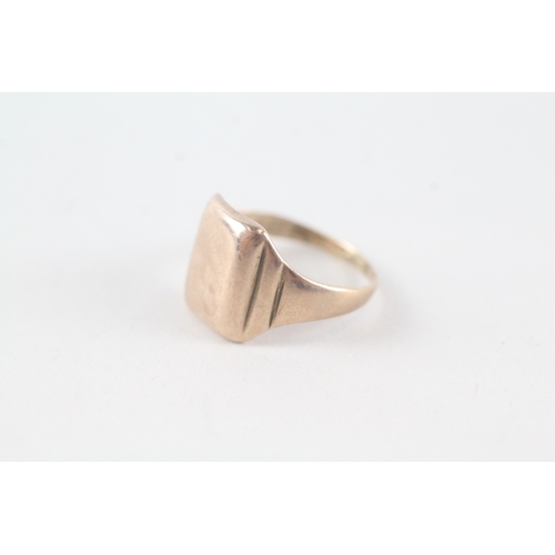 75 - 9ct rose gold vintage signet ring (3.3g) Size  J