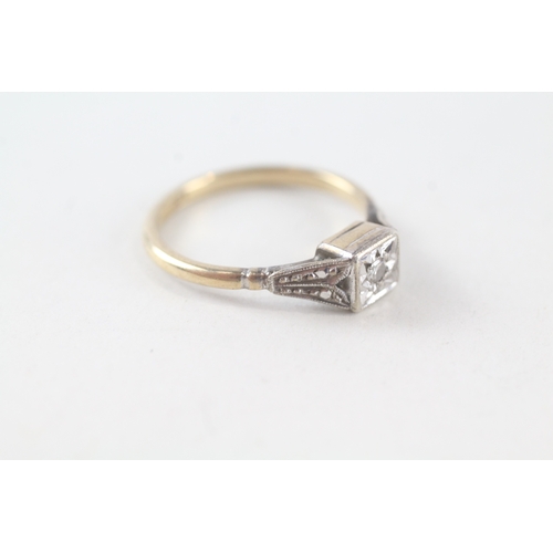 83 - 9ct gold vintage illusion set diamond solitaire ring (2.4g) Size  P