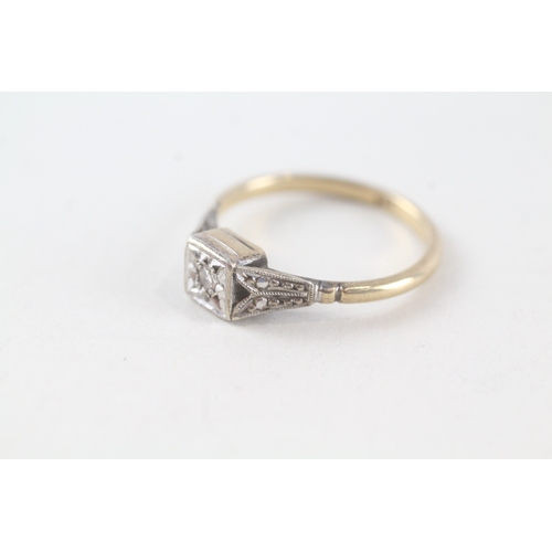 83 - 9ct gold vintage illusion set diamond solitaire ring (2.4g) Size  P