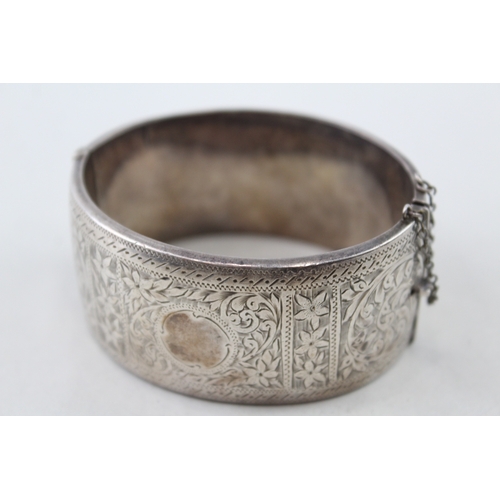 346 - Smith & Pepper Sterling Silver Mid-century Bangle w/ Etched Design 91g