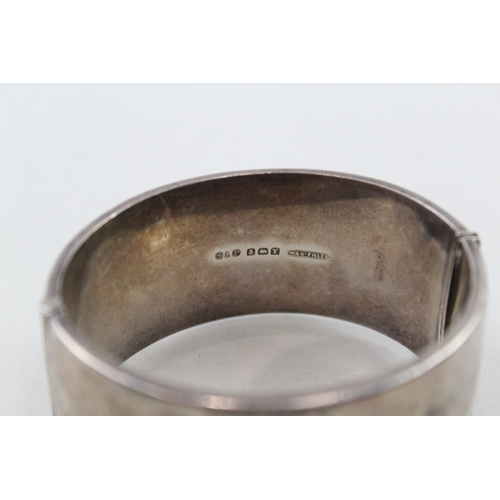 346 - Smith & Pepper Sterling Silver Mid-century Bangle w/ Etched Design 91g