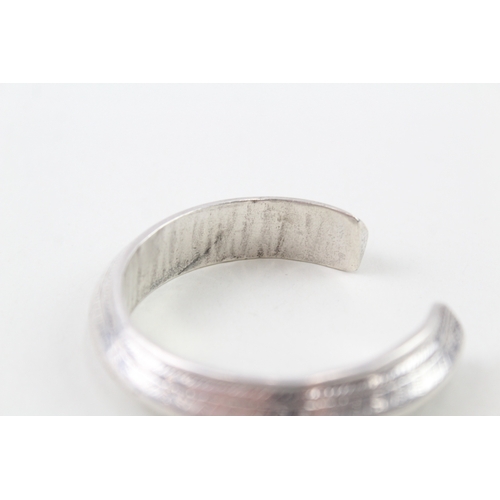 361 - Sterling Silver Traditional Etched Heavy Cuff Bangle 79g