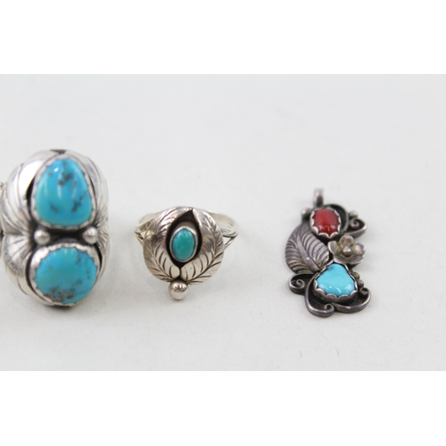 362 - Collection of Sterling Silver Native American Jewellery inc. Signed x 4 40g