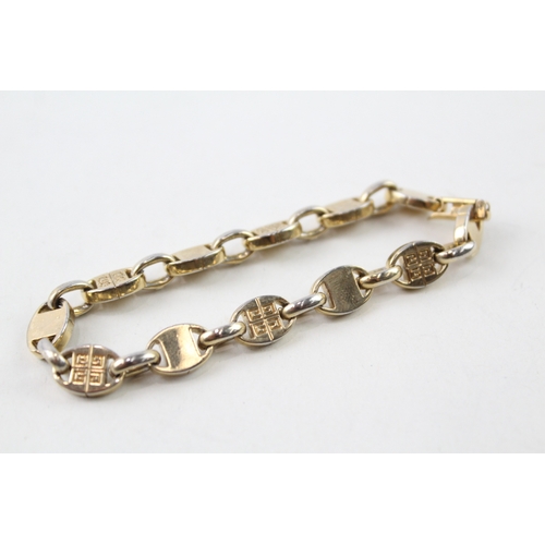 381 - Givenchy Gold Tone Anchor Link Chain Bracelet 19g