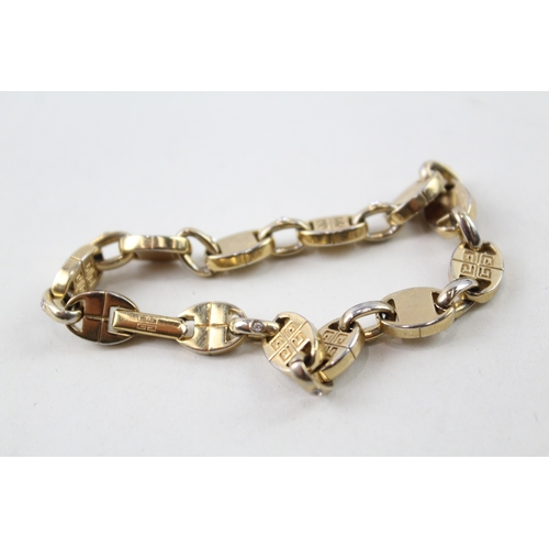 381 - Givenchy Gold Tone Anchor Link Chain Bracelet 19g