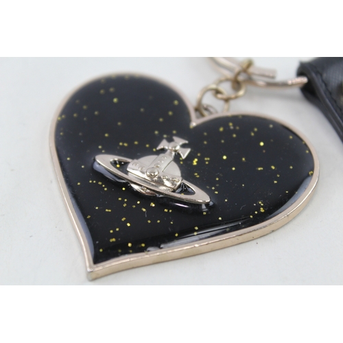 386 - Vivienne Westwood Keyring w/ Enamel Heart & Box 82g