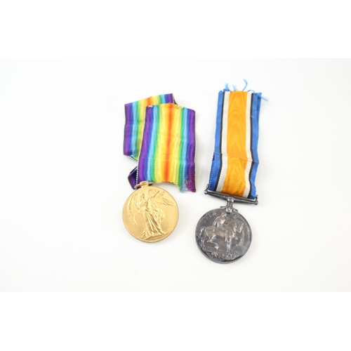 439 - WW1 Medal Pair & Original Ribbons Named 330665 cpl. R. Brooke H.L.I