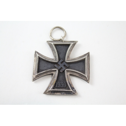 453 - WW2 German Iron Cross 2nd Class Ring Stamped 137