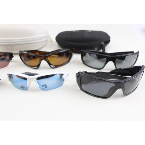 466 - Collection of Designer Oakley Sunglasses Inc Cases  x 6