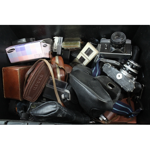 469 - Assorted Vintage Cameras Inc. SLRs, DSLRs, Lenses, Digital Compacts Etc. Job Lot