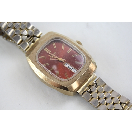 493 - Vintage Sekonda Red TV Dial Day-Date Watch Automatic WATCH RUNS