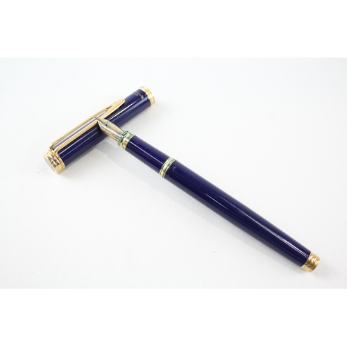 516 - Vintage Waterman Ideal Navy Lacquer Fountain Pen w/ 18ct Gold Nib WRITING