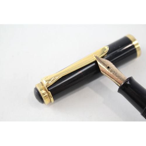 521 - Pelican 14ct Nib Fountain Pen