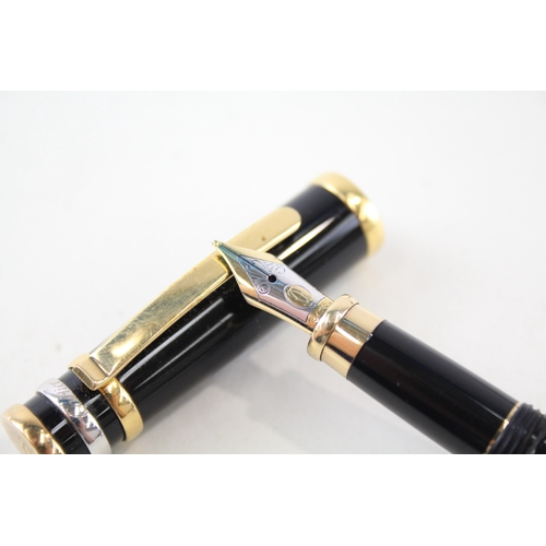 530 - Cartier Black Lacquer & Gold Plate Detail Fountain Pen w/ 18ct White Gold Nib