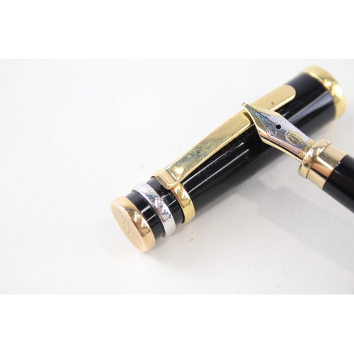 530 - Cartier Black Lacquer & Gold Plate Detail Fountain Pen w/ 18ct White Gold Nib