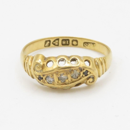 140 - 18ct gold diamond set scrolling boat shaped five stone ring (2.2g) Size M 1/2